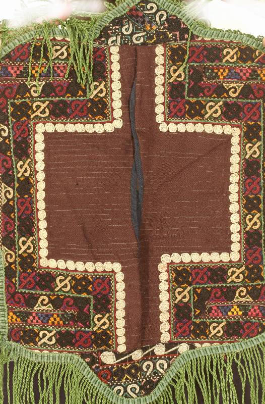 Sattelauflage, Uzbekestan, um 1920, ca. 50 x 46 cm, SchÄtzwert: 650.- EURO, EHZ: 2