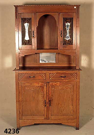 Aufsatzbuffet, deutsch, um 1920, Weichholz (Pitchpine), mit Glas und SpiegeleinsÄtzen, Gebrauchsspuren, aufgelegte Schnitzereien, ohne ...