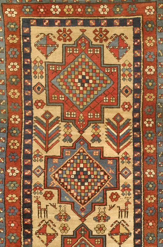 Shasawan, Kaukasus, um 1890, Wolle auf Wolle, ca. 340 x 112 cm, SchÄtzwert: 3900.- EURO, EHZ: 3