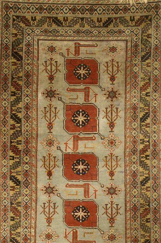 Erivan, Georgien, um 1950, Wolle auf Baumwolle, ca. 163 x 99 cm, SchÄtzwert: 950.- EURO, EHZ: 3