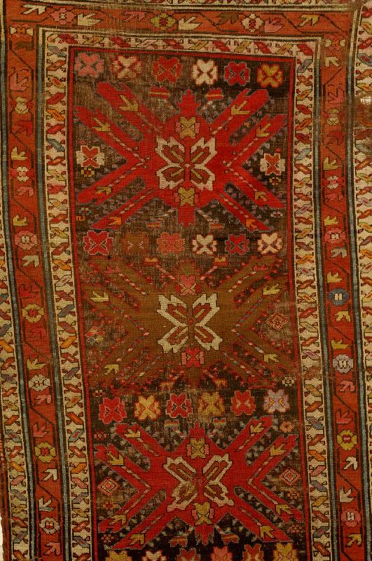 Adler Kazak, Rußland, um 1900, Wolle auf Wolle, ca. 308 x 125 cm, SchÄtzwert: 1200.- EURO, EHZ: 5