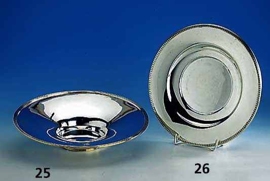 Großer Anbietteller, 925er Silber, deutsch, W. Binder, SchwÄbisch-GmÜnd, 70er Jahre, anlaufgeschÜtzt (besch.), Rillen- dekor, ca. 730 g, D ...