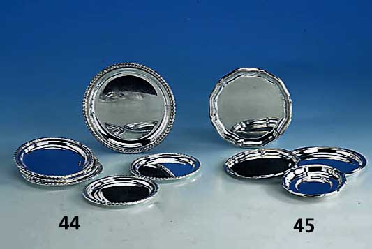 19 Untersetzer/KnabberschÄlchen, 800er Silber Kordelbandverzierung, D ca. 9 - 12 cm, total ca. 980 g