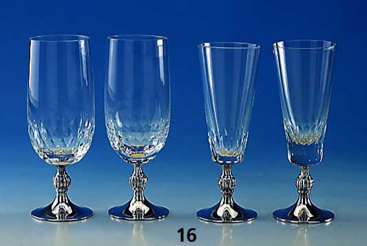 5 SektglÄser und 4 WeinglÄser, FÜße 925er Silber, Italien, 50er Jahre, GlÄser z.T. mit Chip, H ca. 17 cm, passend zu Kat.- Nr. 11-17