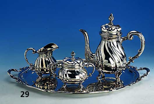 4-teiliges Kaffeeservice, deutsch, 925er Silber, Barockstil, best. aus: Tablett (ca. 34 x 35 cm), Kaffeekanne (Deckel mit Scharnier, Griff mit ...