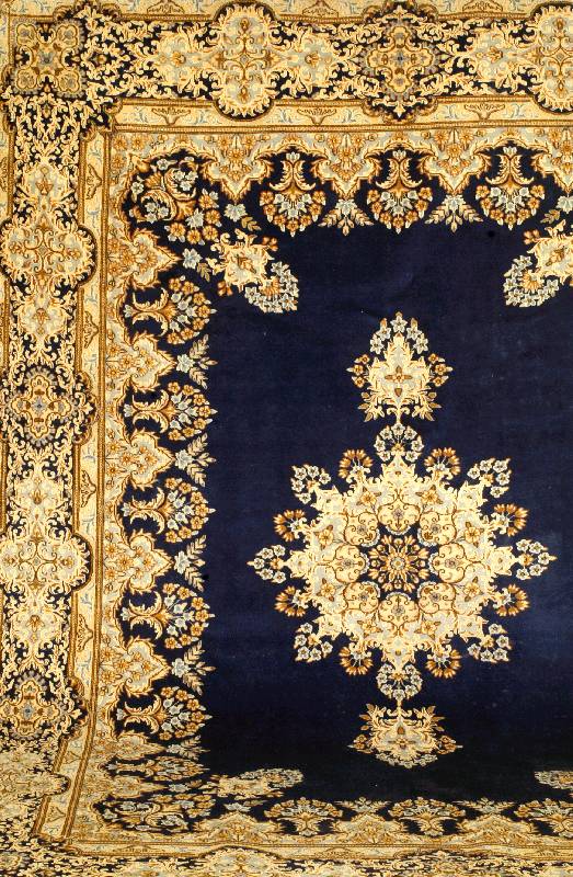 Kerman, Persien, 30 Jahre, Wolle auf Baumwolle, ca. 414 x 300 cm, SchÄtzwert: 2900.- EURO.EHZ 2-3