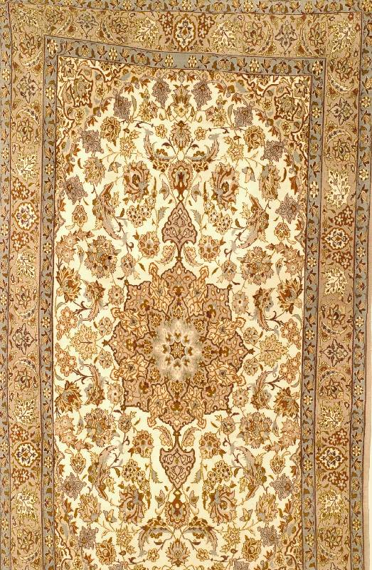 Esfahan fein, Persien, ca. 30 Jahre, Korkwolle auf Seide, ca. 200 x 112 cm, SchÄtzwert: 1800.- EURO, EHZ: 2