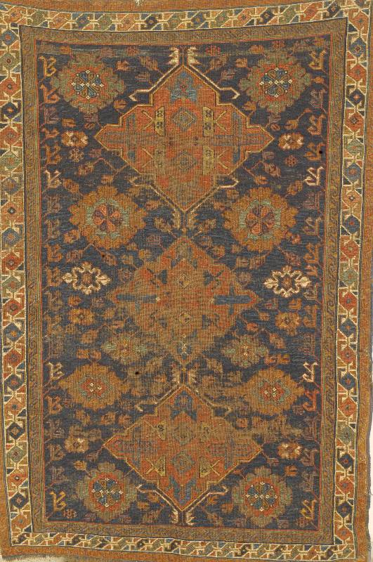 Sumakh, Kaukasus, um 1880, Wolle auf Wolle, ca. 173 x 119 cm, SchÄtzwert: 1800.- EURO, EHZ: 4