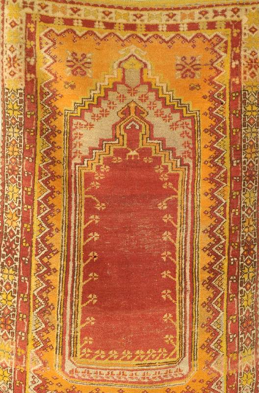 Gebetsteppich, Anatolien, um 1900, Wolle auf Wolle, ca. 150 x 102 cm, Schätzwert: 1100.- EURO, EHZ: 4