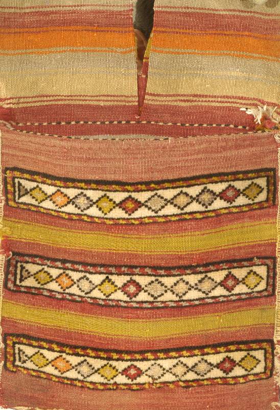 Doppeltasche, Anatolien, um 1910, Wolle auf Wolle, ca. 120 x 42 cm, Schätzwert: 750.- EURO, EHZ: 2