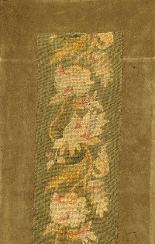 Petit point Stickerei, Flandern, um 1880, Wolle auf Wolle, ca. 150 x 42 cm, Schätzwert: 950.- EURO, EHZ: 3