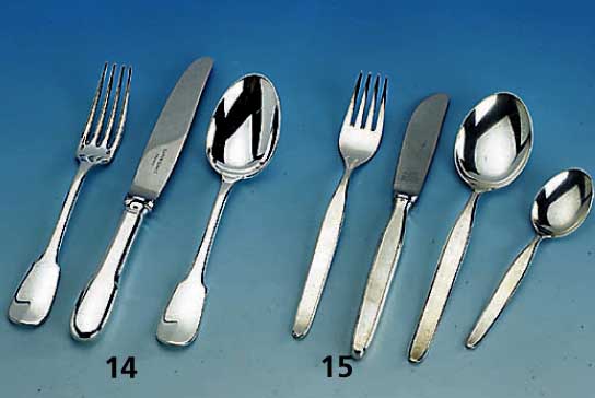 Besteck fÜr 2 Personen, 925er Silber, Meistermarke CARDEILHAC, Frankreich, bestehend aus: 2 Messern (Griffe gefÜllt, Klingen Stahl) 2 Gabeln und ...