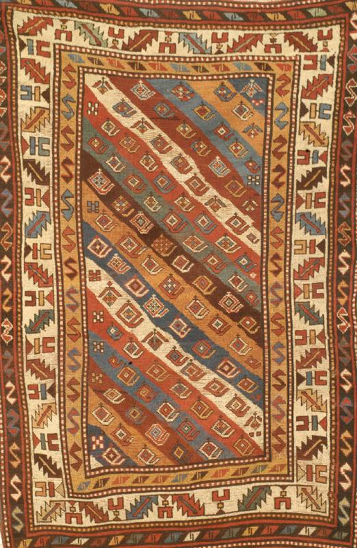 Gendsche, Rußland, um 1890, Wolle auf Wolle, ca. 165 x 113 cm, SchÄtzwert: 3500.- EURO, EHZ: 3-4