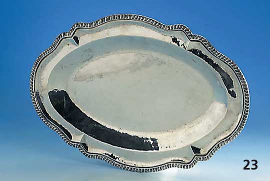 Ovales Tablett, Peru, 900er Silber, total ca. 985 g, reine Treibarbeit, Kordel- verzierung, ca. 45 x 30.5 cm