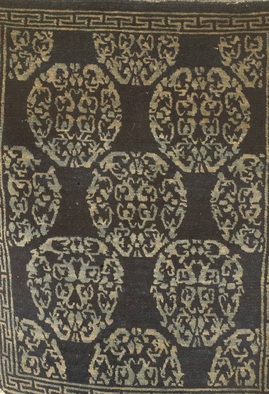 Tibet, um 1900, Wolle auf Baumwolle, ca. 72 x 57 cm, Schätzwert: 1100.- EURO, EHZ: 2-3