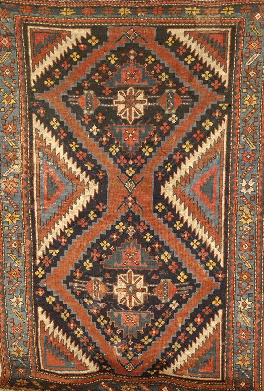 Karabagh, Rußland, um 1910, Wolle auf Wolle, ca. 211 x 138 cm, SchÄtzwert: 2200.- EURO, EHZ: 3