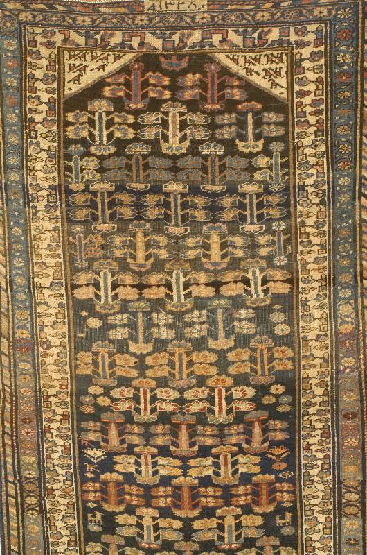 Bidjar datiert, Persien, um 1907, Wolle auf Baumwolle, ca. 230 x 119 cm, SchÄtzwert: 1400.- EURO, EHZ: 4-5