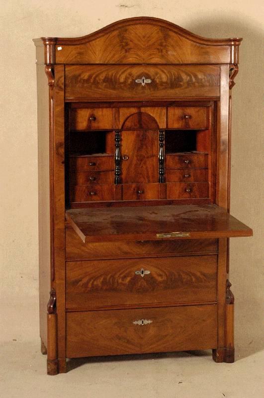 SchranksekretÄr, mitteldeutsch, um 1860/70, Korpus Weichholz, 4-schÜbig, 2. Barock, Ecken abgeflacht aufgesetzte Zierleisten, jeweils mit ...