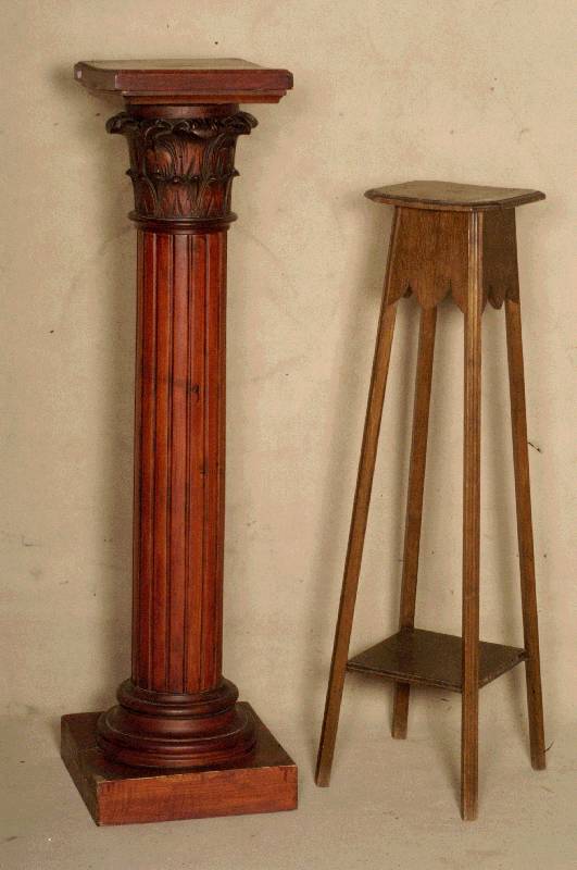 BlumensÄule, wohl Frankreich, 2. HÄlfte 19. Jhd., korinthischer Stil, Korpus Weichholz, hohl gearbeitet, sehr aufwendige Schnitzerei in ...