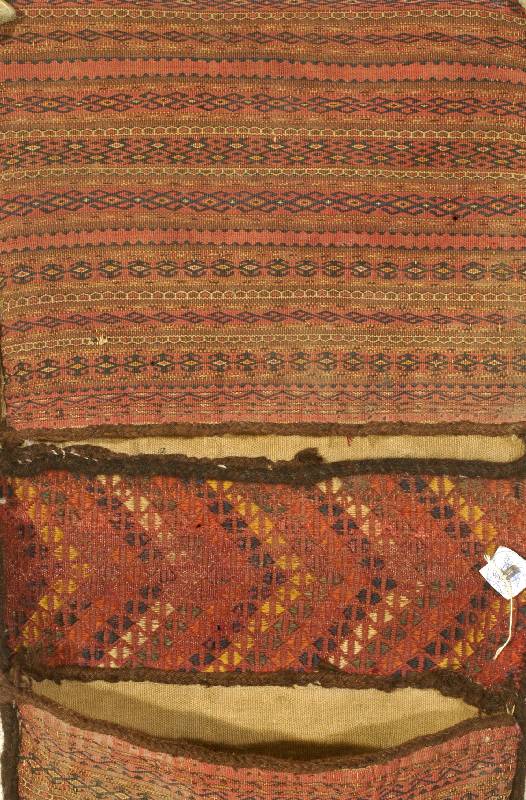 Yomuth Satteltasche(sumakh), Russland, um 1890, Wolle auf Wolle, ca. 93 x 49 cm, Schätzwert: 800.- EURO, EHZ: 3-4