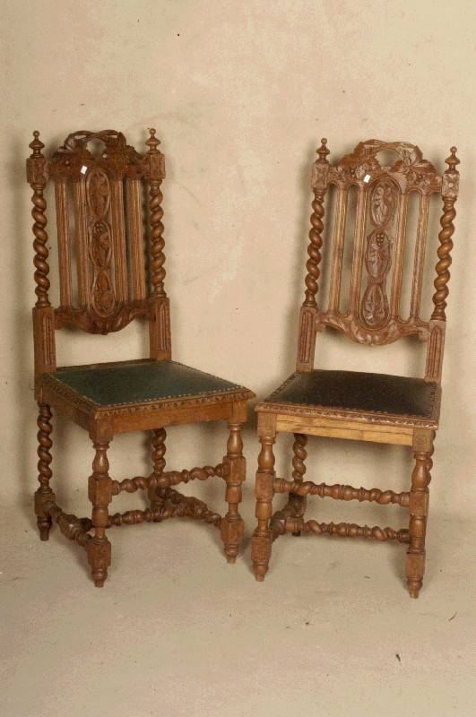 4 HerrenzimmerstÜhle, deutsch/Belgien, um 1880 /90, Eiche massiv, nach dem Vorbild von 1700 , reiche Drechselarbeit, Beine versprosst, z. T. ...