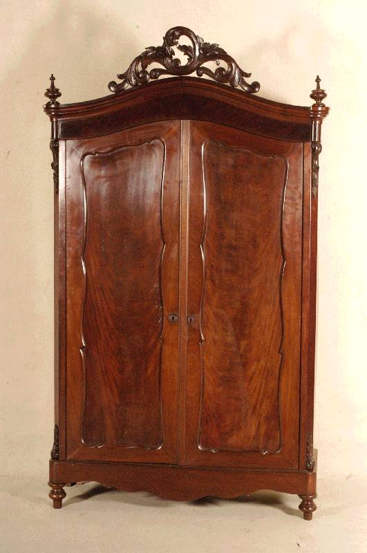 Schrank, Holland, um 1860, Louis-Philippe, Korpus Weichholz, Mahagoni massiv, Inlets Pyramidenmahagonifurnier gespiegelt, auf KugelfÜßen, ...