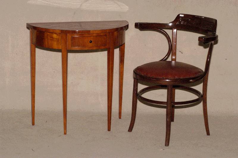 Konsolentisch, im Biedermeierstil, Kirschbaum massiv, poliert, nach altem Vorbild von 1820/30, 1 Schublade, gute Verarbeitung, unter Verwendung ...