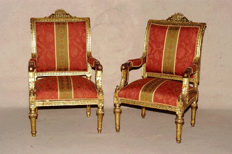 Armlehnsessel, Italien, 60er/70er Jahre, Buche massiv, goldfarben gefaßt, Bezug und Polster sekundÄr, stÄrkere Gebrauchsspuren, Rahmen ...