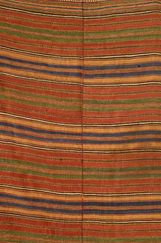 Djajim Afschar, Persien, ca. 60 Jahre, Wolle auf Wolle, ca. 398 x 135 cm, SchÄtzwert: 900.- EURO, EHZ: 3