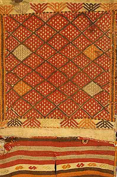 Sivas-Heybe, OsttÜrkei, um 1890, Wolle auf Wolle, ca. 139 x 42 cm, SchÄtzwert: 1000.- EURO, Kelim in Zili-Technik, Naturfarben, EHZ: