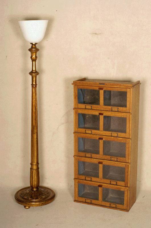 LadenschrÄnkchen, deutsch, um 1910, Eiche massiv, signiert Tischlerei Wilhelm Hartmann, Mannheim/Rheinau, mehrere Schubladen, Front aufklappbar, ...