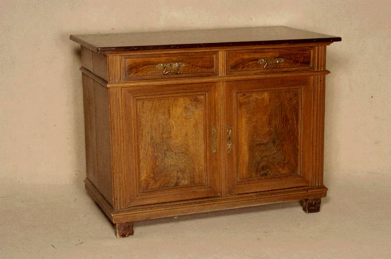 SchrÄnkchen, deutsch, um 1900, Front auf Rahmen gearbeitet, Korpus Weichholz/Hartholz, Wurzelnußfurnier, z.T. gespiegelt, original BeschlÄge, ...