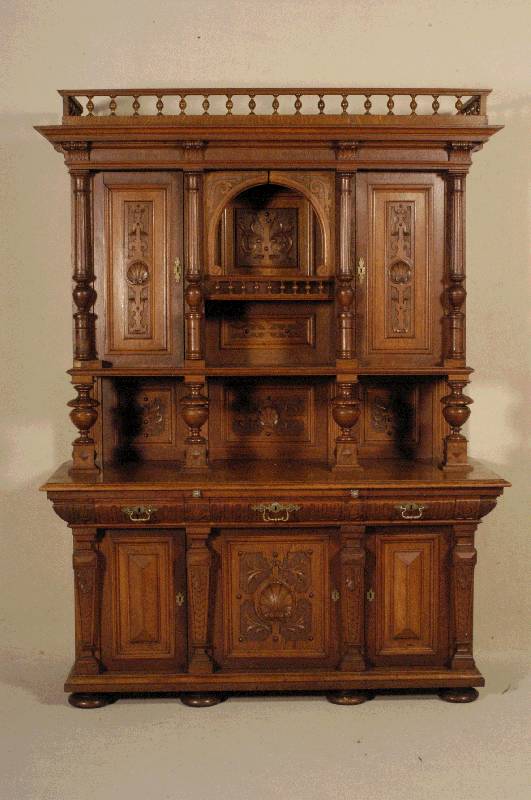 Vielzweckschrank, deutsch, um 1890, GrÜnderzeit, Korpus Weichholz/Hartholz, VerstÄrkungen Eiche massiv, 3-fache Großeinteilung, in sich ...