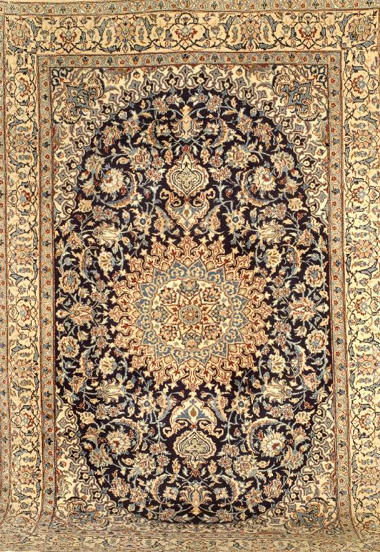 Nain, Persien, ca. 15 Jahre, Wolle mit Seide auf Baumwoll, ca. 300 x 200 cm, SchÄtzwert: 980.- EURO, EHZ: 2-3