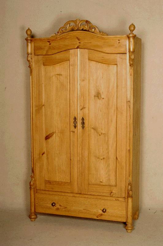 Weichholzschrank, deutsch, 1860, Louis-Philippe, abgeschrÄgte Ecken, in Veluten auslaufend, auf KugelfÜßen, unten 1 Schublade, mit original ...