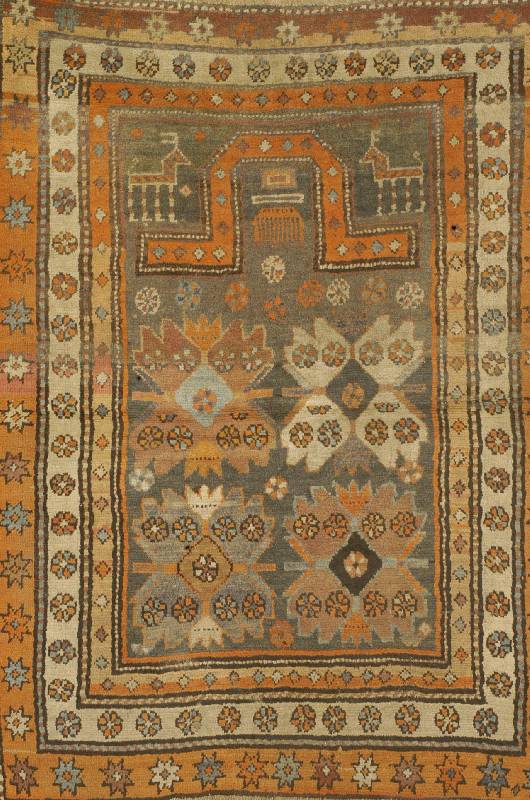 Karabagh Gebetsteppich, Rußland, um 1910, Wolle auf Wolle, ca. 136 x 103 cm, SchÄtzwert: 1700.- EURO, EHZ: 2-3