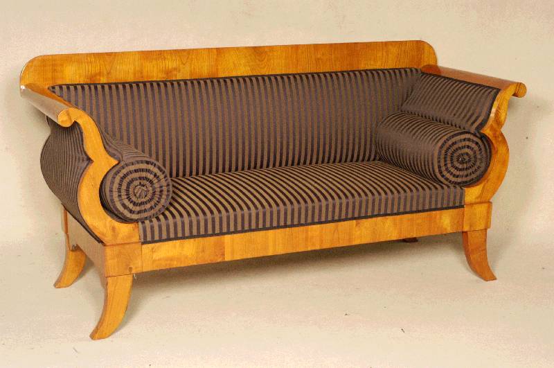 Sofa, im Biedermeierstil, nach dem Vorbild von 1830, Kirschbaum massiv, Kirschbaumfurnier, Polster und Bezug neu, wohnfertig, handpoliert, sehr ...