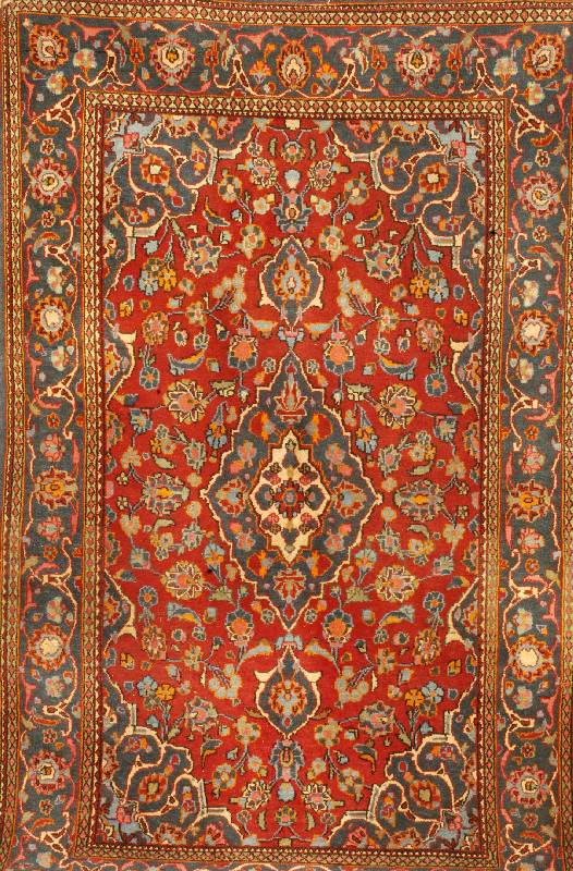 Keschan, Persien, ca. 40 Jahre, Wolle auf Baumwolle, ca. 205 x 128 cm, SchÄtzwert: 950.- EURO, EHZ: 3, eine Seite leicht beschÄdigt.