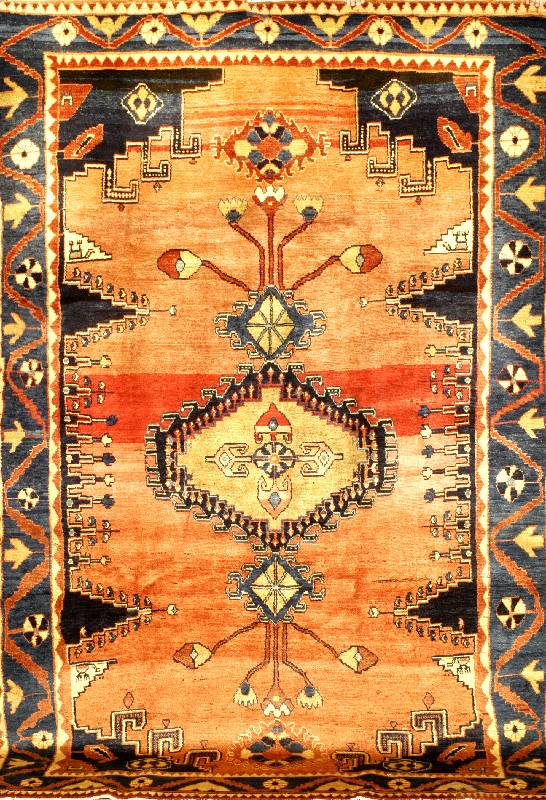 Armanibaft, Persien, ca. 60 Jahre, Wolle auf Baumwolle, ca. 307 x 202 cm, SchÄtzwert: 1950.- EURO, Ehz: 2-3, Pflanzenfarben. Glanzre iche Wolle, ...