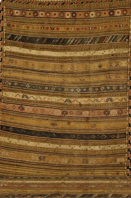 Shahsawan Bestickte kelim, Persien, um 1920, Wolle auf Wolle, ca. 300 x 160 cm, SchÄtzwert: 1550.- EURO, EHZ: 3