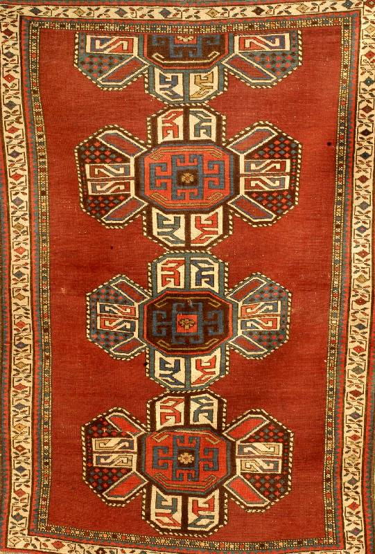 Schirwam, Russland, um 1900, Wolle auf Wolle, ca. 142 x 97 cm, Schätzwert: 2200.- EURO, EHZ: 3