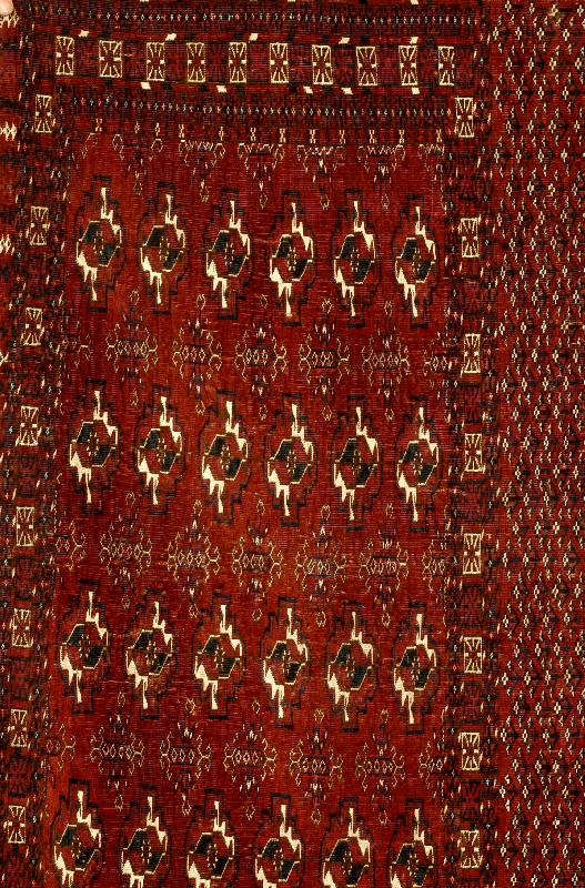Saryk fein, Torkmanestan, um 1850, Wolle auf Wolle, ca. 129 x 69 cm, SchÄtzwert: 1500.- EURO, EHZ: 4, Oberkante fehlt und ein kleines loch