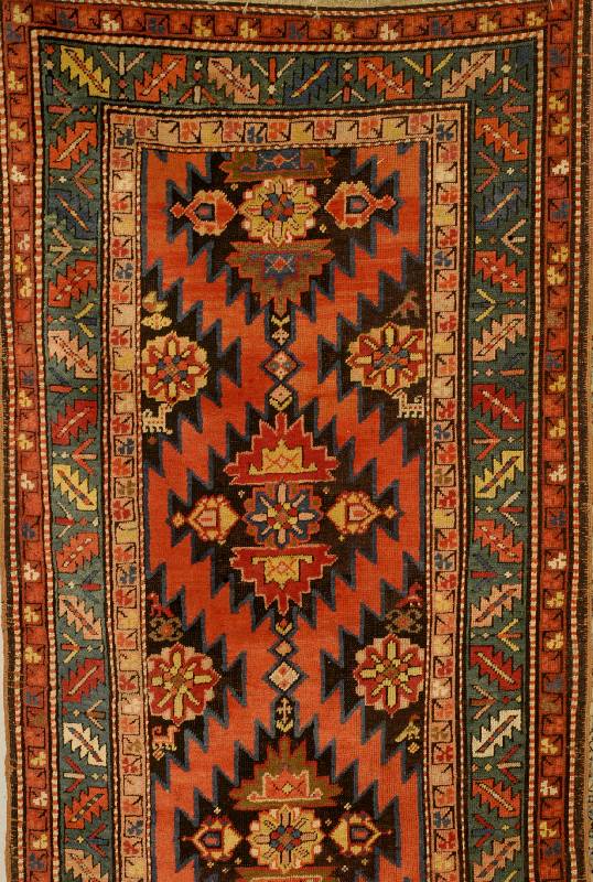 Karabagh, Rußland, um 1920, Wolle auf Wolle, ca. 198 x 103 cm, SchÄtzwert: 2200.- EURO, EHZ: 3