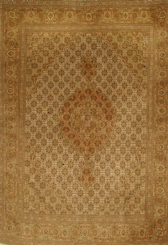 TÄbriz fein, Persien, ca. 20 Jahre, Korkwolle mit Seide, ca. 207 x 150 cm, SchÄtzwert: 3500.- EURO, ca. 550.000 Kn/qm: EHZ 1-2. sehr guter ...