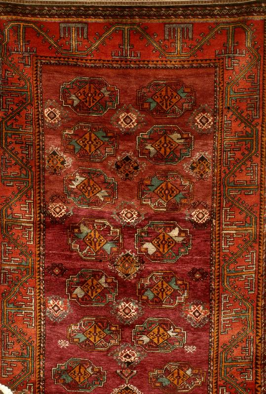 Azerbajan, um 1930, Wolle auf Wolle, ca. 270 x 153 cm, SchÄtzwert: 1500.- EURO, EHZ: 2