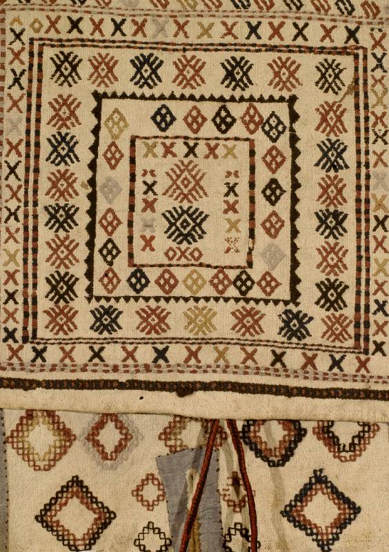 Schahsawan, Persien, um 1910, Wolle auf Wolle, ca. 103 x 40 cm, SchÄtzwert: 1400.- EURO, EHZ: 2
