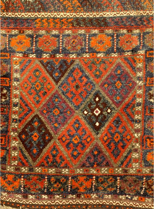 Jaf-Taschenfront, Persien, um 1900, Wolle auf Wolle, ca. 65 x 65 cm, SchÄtzwert: 650.- EURO, EHZ: 2