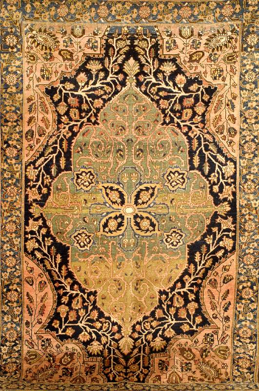Sorogh Farahan, Persien, um 1910, Wolle auf Baumwolle, ca. 209 x 136 cm, SchÄtzwert: 2800.- EURO, EHZ: 3-4. Reine Pflanzenfarben.
