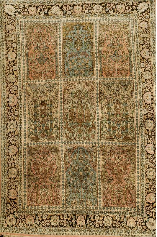 Kashmir, Indien, ca. 10 Jahre, ca. 178 x 120 cm, SchÄtzwert: 850.- EURO, EHZ: 2. Flor seidig