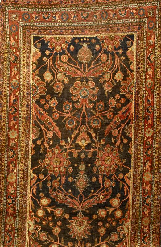 Bidjar, Persien, um 1910, Wolle auf Baumwolle, ca. 512 x 130 cm, Schätzwert: 4500.- EURO, EHZ: 3